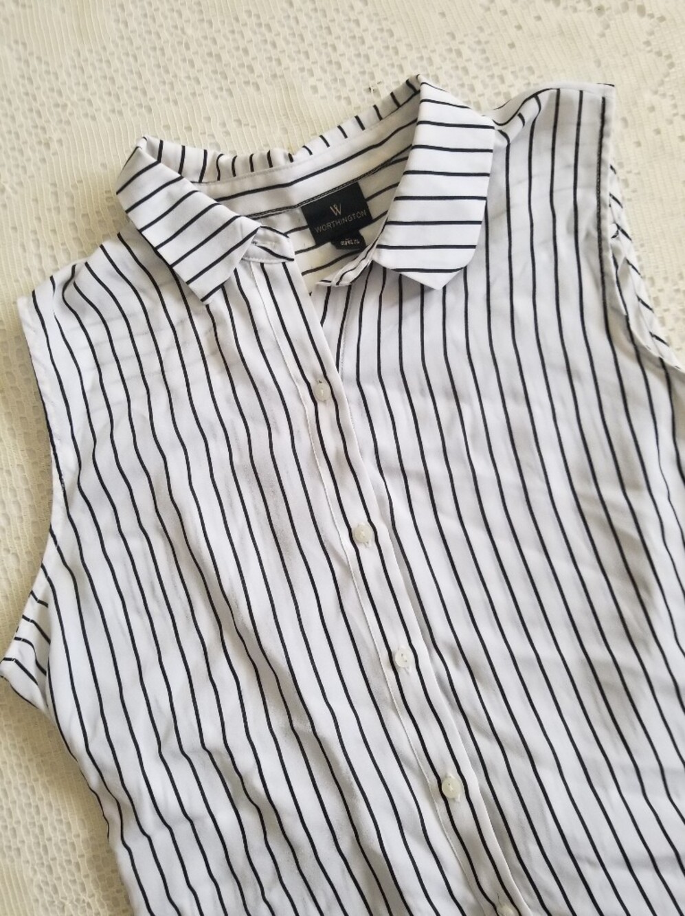 Worthington White and Black Striped Tie-Back Blouse Medium